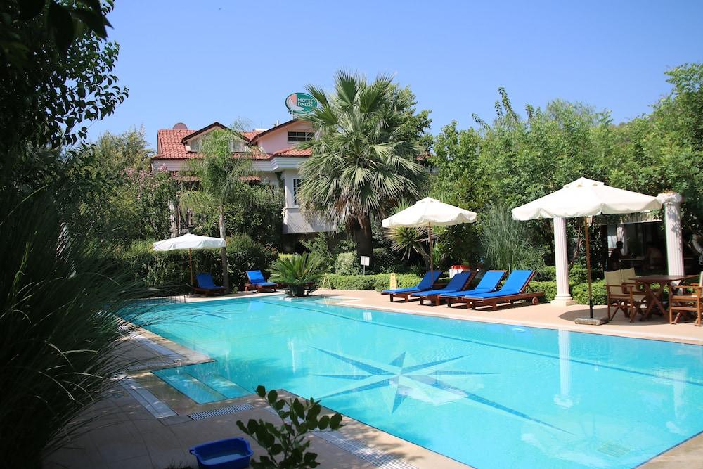 גוג'ק Hotel Dalos מראה חיצוני תמונה