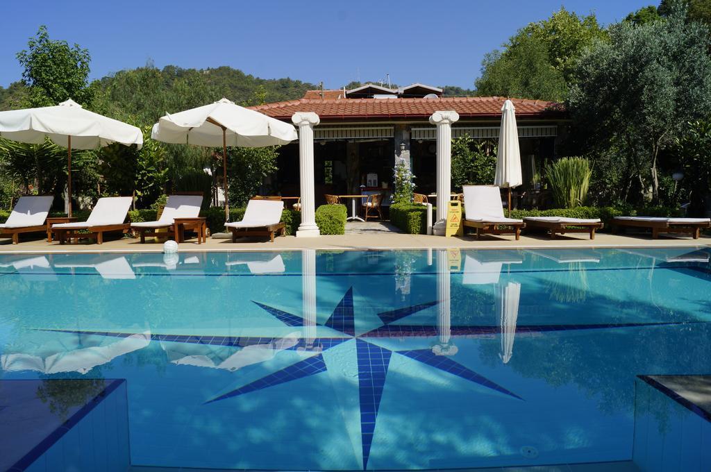 גוג'ק Hotel Dalos מראה חיצוני תמונה
