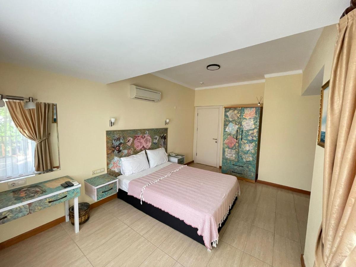 גוג'ק Hotel Dalos מראה חיצוני תמונה