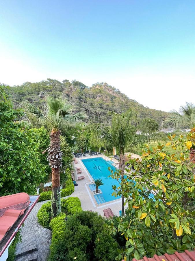 גוג'ק Hotel Dalos מראה חיצוני תמונה