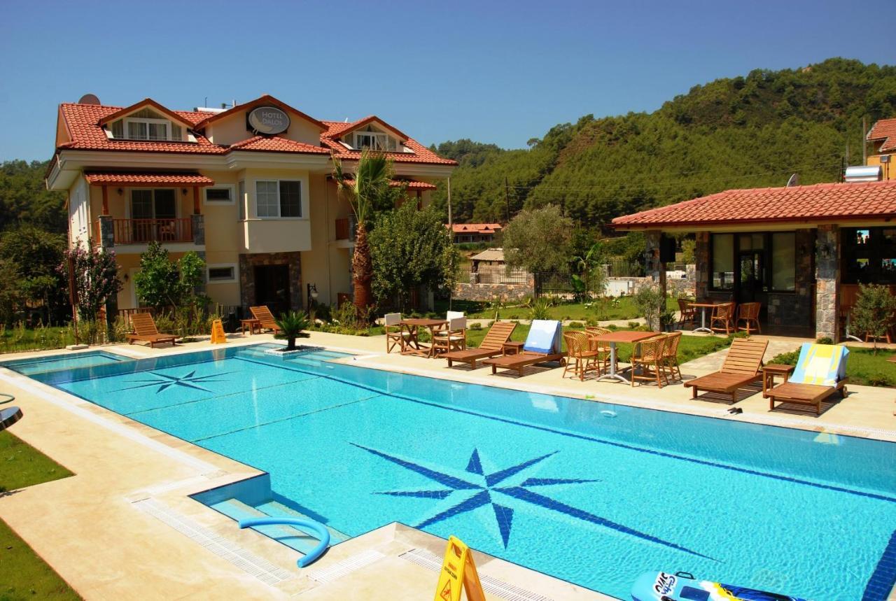 גוג'ק Hotel Dalos חדר תמונה