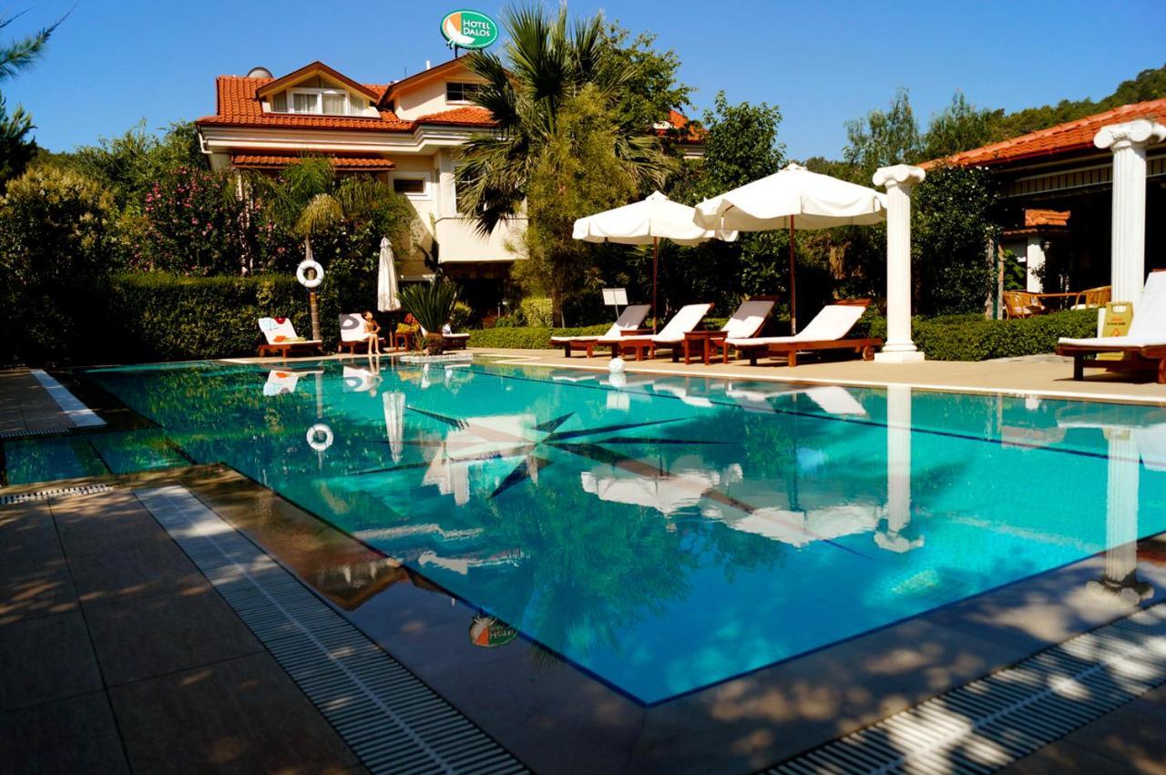 גוג'ק Hotel Dalos מראה חיצוני תמונה