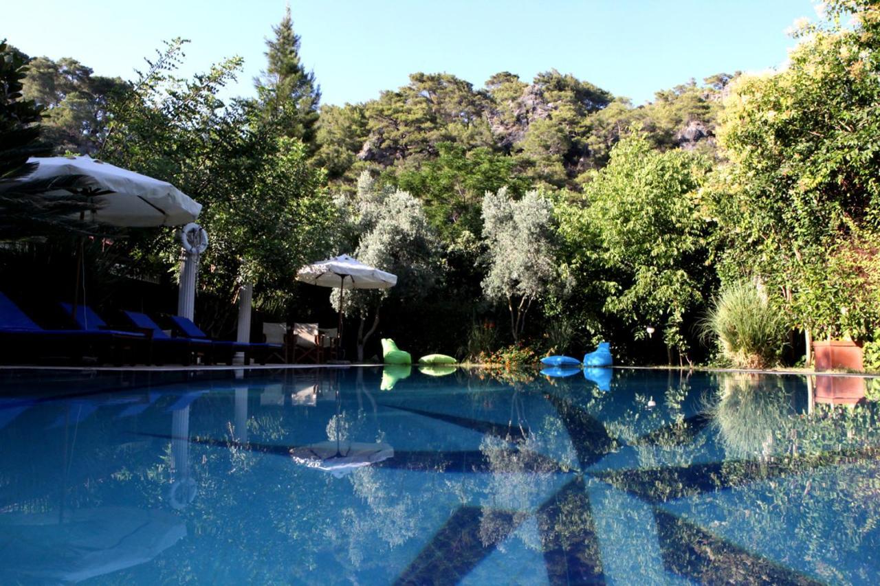 גוג'ק Hotel Dalos מראה חיצוני תמונה